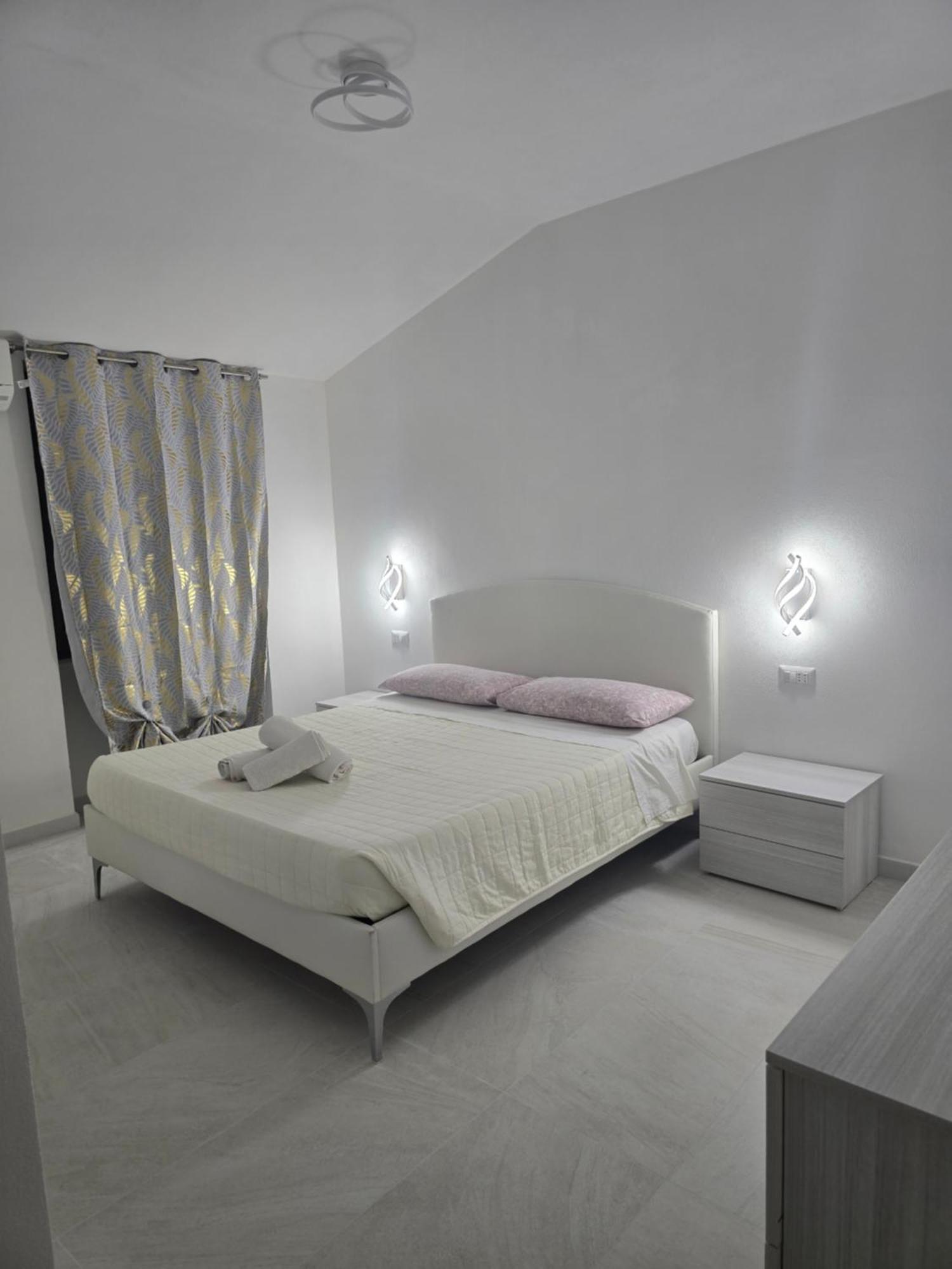Guest House Tra Rocce E Mare 马达莱纳 外观 照片