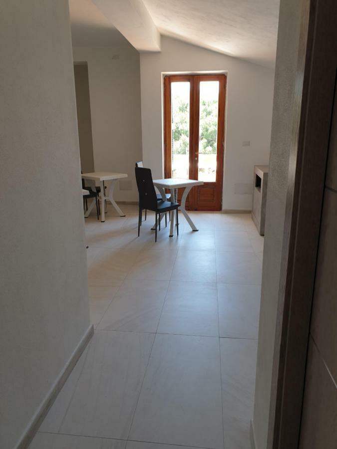 Guest House Tra Rocce E Mare 马达莱纳 外观 照片