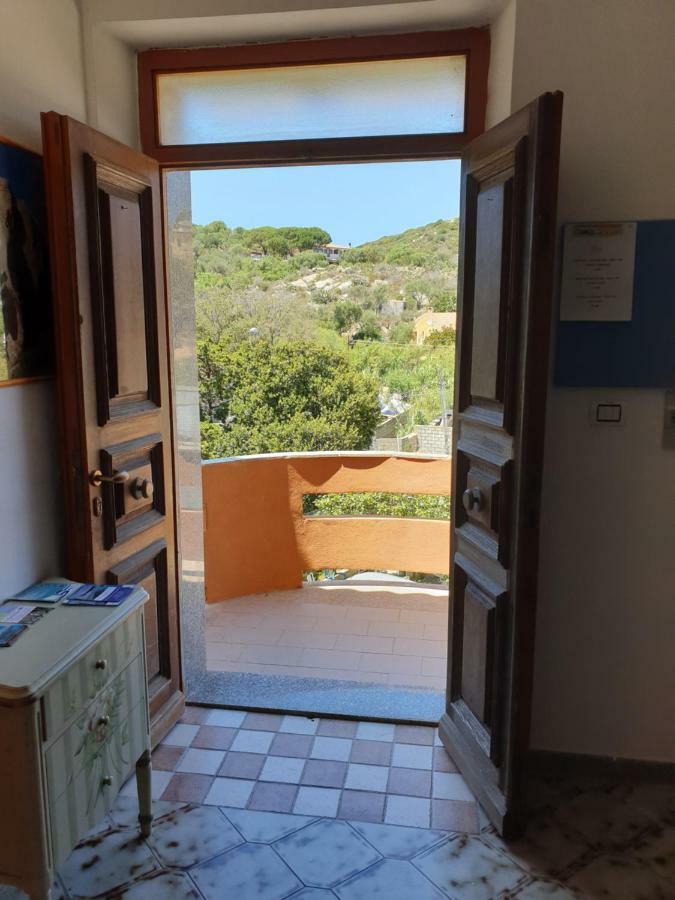 Guest House Tra Rocce E Mare 马达莱纳 外观 照片