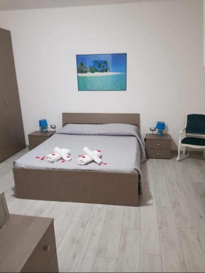 Guest House Tra Rocce E Mare 马达莱纳 外观 照片